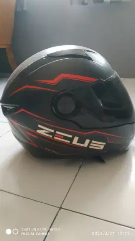 Helm Full Face ZEUS