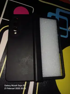 Case samsung z fold 3..ga jadi di pakai..krna hpnya di jual