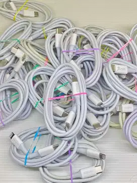 Kabel Data UGREEN 20wat C to Lightning FastCharging