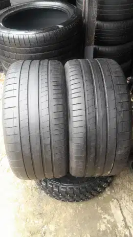 Ban copotan mercy Gle pirreli pzero M0 315/40 R21 90% 2022..2pcs