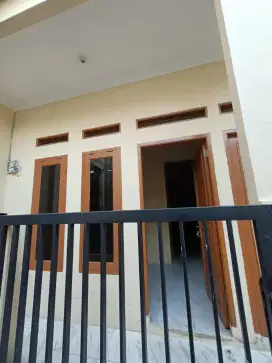 Rumah petakan /6 bln