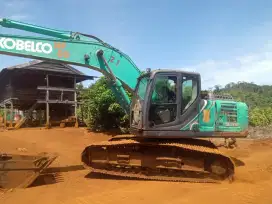 Excavator kobelco SK 200 TAHUN 2019