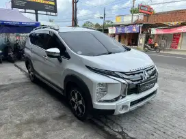 Dp 4jt. MITSUBISHI XPNDER CROSS PREMIUM 2020 Matic / Automatic