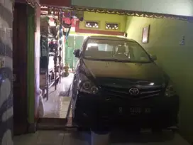 Toyota Kijang Innova 2011 Diesel