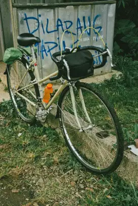 SEPEDA VINTAGE ANDRE BERTIN RANDONNEUR 700C