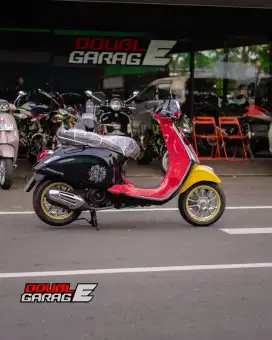 Vespa primavera Mickey Mouse 2024