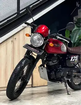 Super Keren‼️Kawasaki W175 Cafe th 2020 - Radhe Mustika