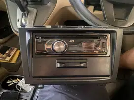 Tip Mobil JVC KD-DV5508