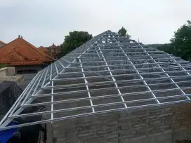Kanopi baja ringan