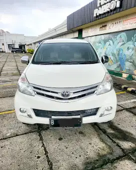 Toyota Avanza G AT 2015 Putih Tdp 5jt saja