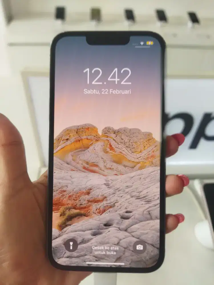 Kredit Iphone 13 128Gb di Erafone Setiabudi cicilan Tanpa Dp