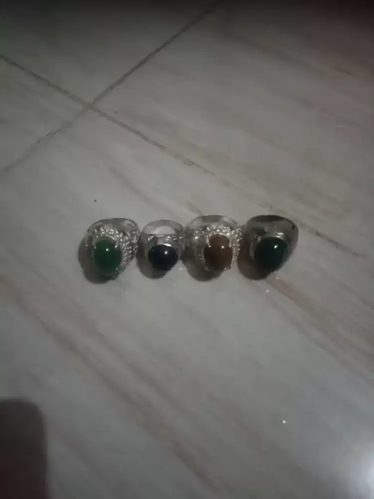 Cincin batu ring 8