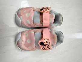 Sepatu adidas disney minnie edition (cewek)