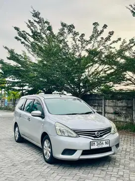 Grand livina 2014 metic super murah