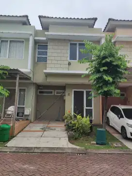 Disewakan rumah Full Furnish di Virginia .Gading serpong. Tangersng