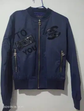 Jaket chanel biru