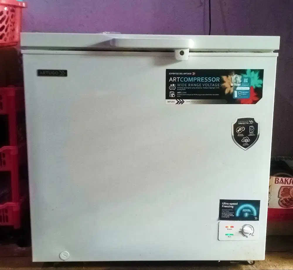 Mau dijual box freezer, kondisi 90% harga 2,7 jt bisa nego