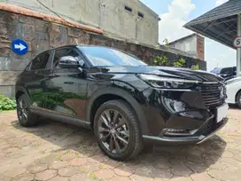 Like New Honda HR-V 1.5 New SE Bensin-AT 2022 Hitam