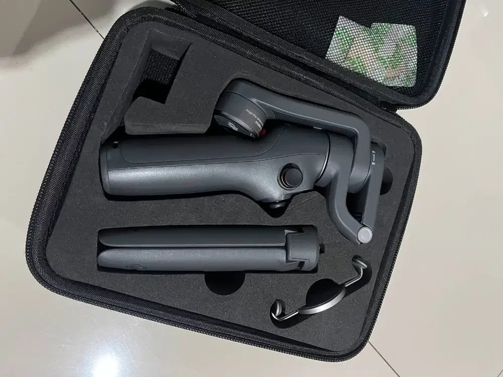 DJI Osmo Mobile 6 - DJI OM 6 - Gimbal Stabilizer HP Original