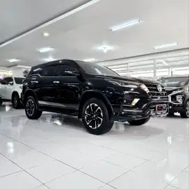 [2022] Fortuner GR Sport diesel matic 2022 pmk super asli NIK 2021