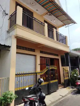 Dijual rumah banjarsari 3lantai