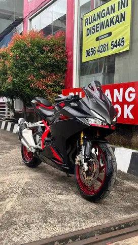 Dijual CBR 250RR SP  LOW KM SURAT LENGKAP