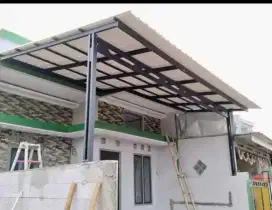 Kanopi baja ringan