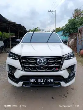 Fortuner 2.4 GR 2021