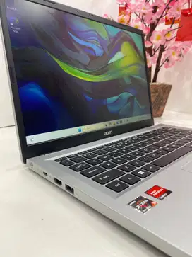 Laptop Gaming MurahAcer Aspire Go R499 [Ryzen 3 7320U-8GB-SSD 512GB]