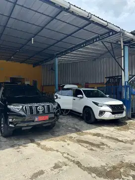 Di Butuhkan Operator Poles dan Coating Mobil