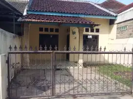 1 unit rumah mau dijual.