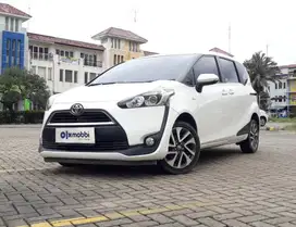 [OLXmobbi] Toyota Sienta 1.5 V Bensin-AT 2017 Putih