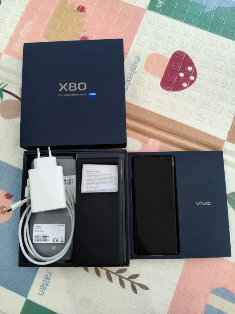 Vivo X80 Black RAM 12/256GB Ex Garansi Resmi.