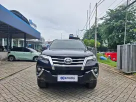 [OLX Mobbi] Toyota Fortuner Hitam 2.4 4x2 VRZ Solar-AT 2016 ULP