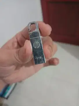 flasdisk 2 TB merk hp normal tinggal pake ok siap cek dan mantap
