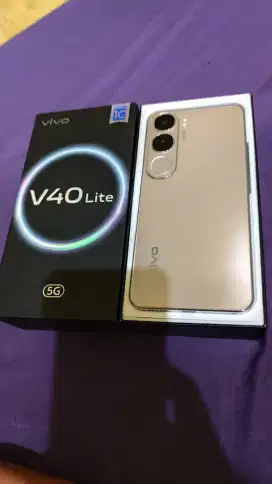 Vivo v40 lite 5G 8/256 Silver