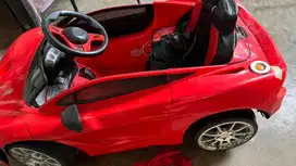 Mobil aki anak2 besar