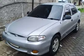 Hyundai Accent 2000 1.5-AT Silver