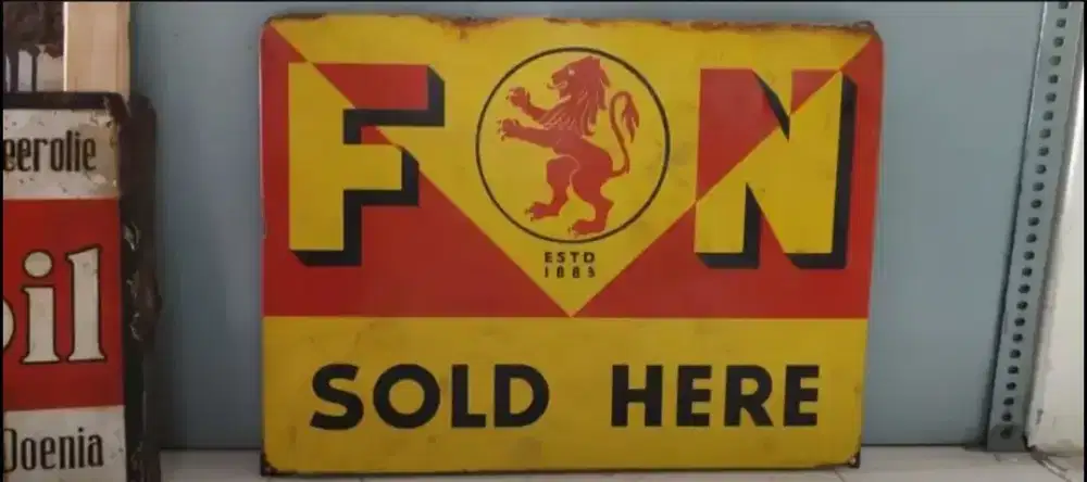 ENAMEL FN SOLD HERE VINTAGE