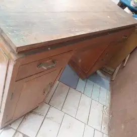 Meja kantor kayu Jati