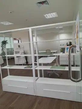 SEWA KANTOR DI JAKARTA SELATAN MENARA TENDEAN 84M2 FURNISH NEGO