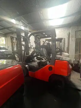 Forklift Toyota 8FD25 2013 Mast 4.5 Meter
