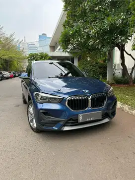 Bmw X1 2021 Biru