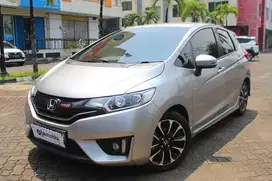 Pajak Panjang - Honda Jazz 1.5 RS Bensin-AT 2016