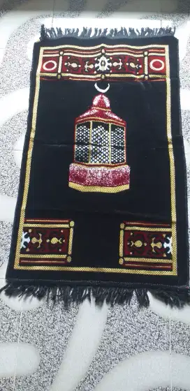 Dijual sajadah ukuran 110cm X 60cm