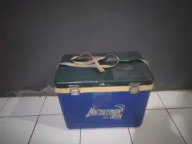 Marine Cooler preloved