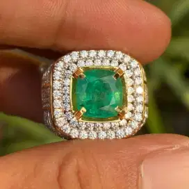 Cincin Permata Emerald