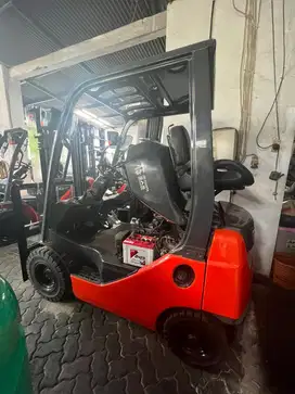 Forklift Toyota 8FD15 1.5 Ton 2010 Bensin Mast Standard