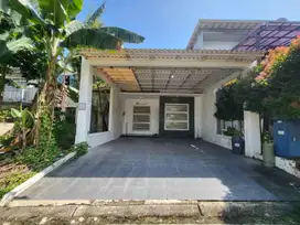 DIJUAL RUMAH SEMI FURNISH SIAP HUNI DI SENTUL CITY SSR509