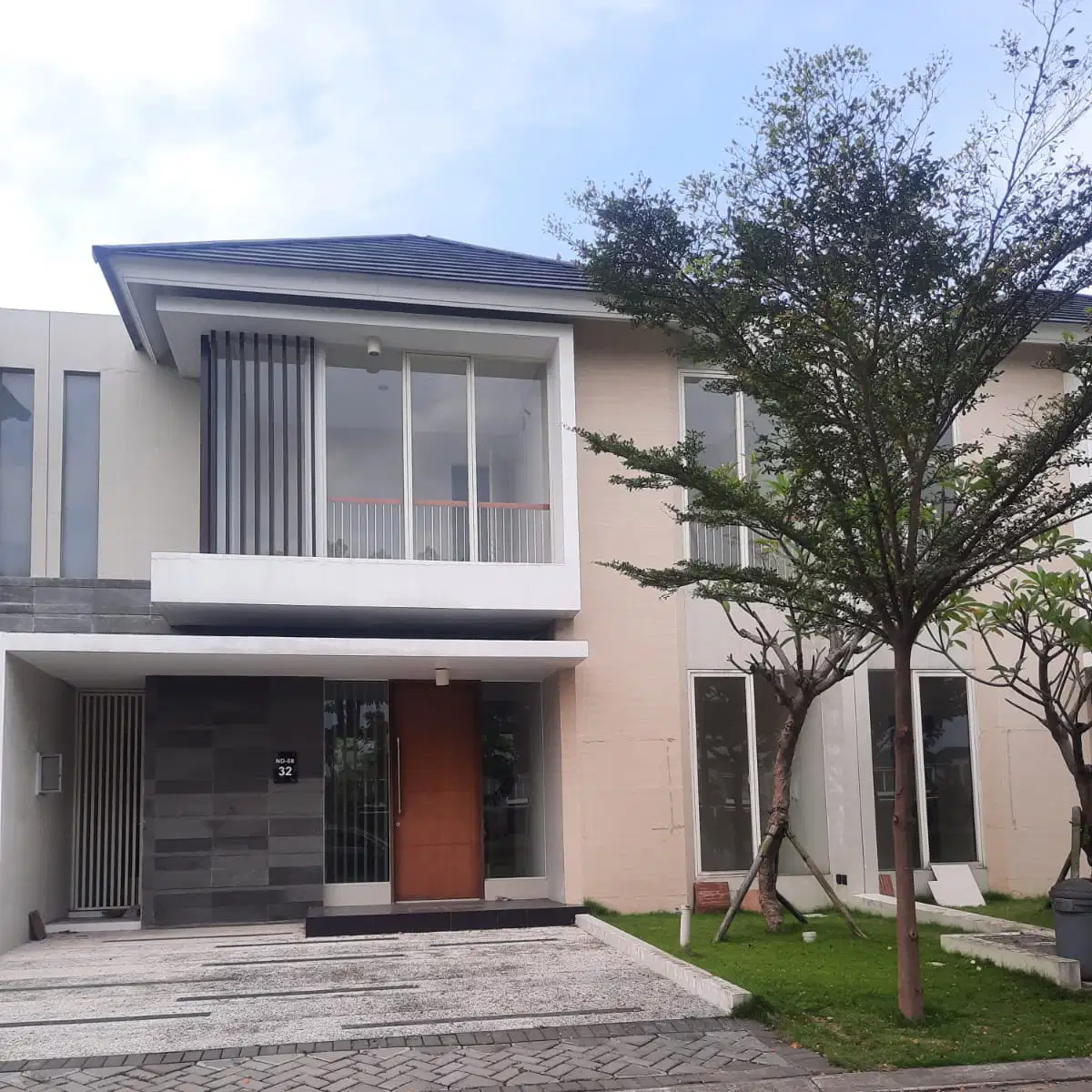 Rumah Northwest View Lake Bagus